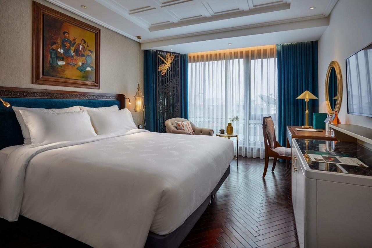 Phòng Grand Thông Nhau Qua Cửa Nối
